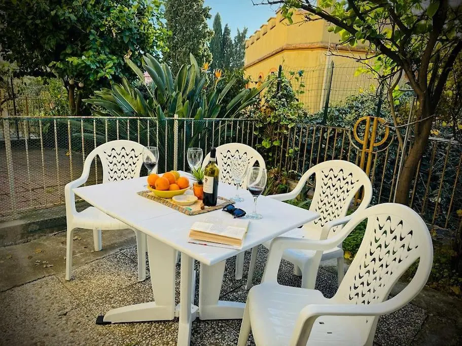Casa Gio Apartment Santo Stefano al Mare 0*,  Italy